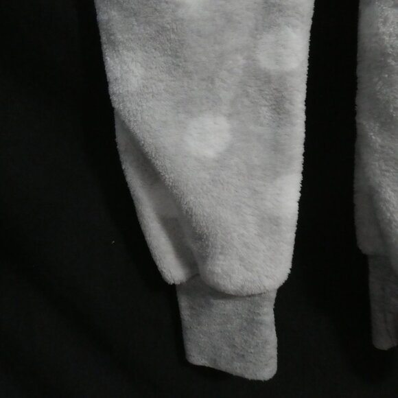 GEORGE | small (7-8) | Fuzzy Fleece Grey Pajama Bottoms W/ White Dots - Picture 15 of 16